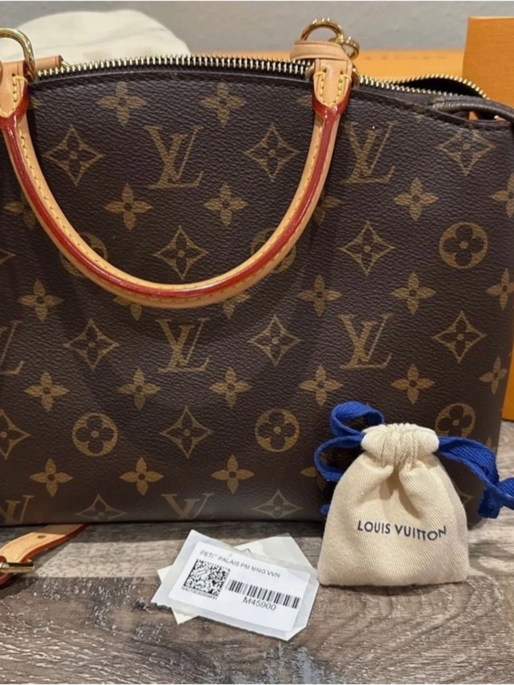 Louis Vuitton Petit Palais M45900 Monogram Canvas NEW Full Set Receipt